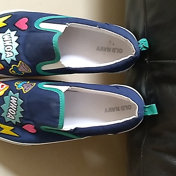 OLD NAVY "WHOA" CANVAS SLIP-ONS (GIRLS/WOMANS SIZE 4) - Picture 3 of 9